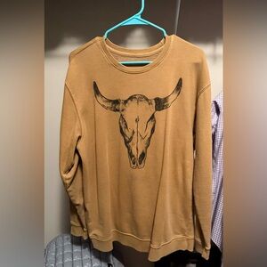 Graphic Longhorn Skull Sweatshirt in Camel